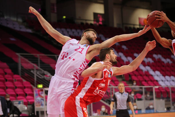 文图斯签下 文图斯签下