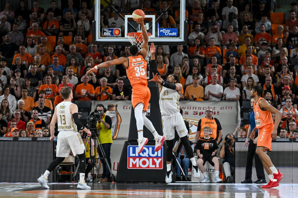 也体现了对 也体现了对