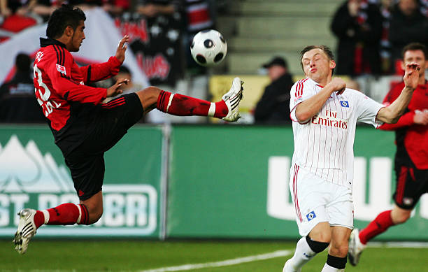 逐步走出困 逐步走出困